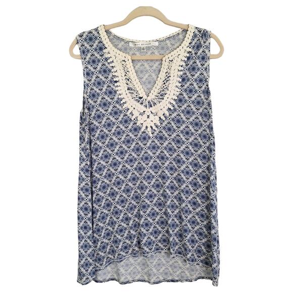 Max Studio Blue & Cream Bohemian Tank Top w Eyelet Lace Detail sz L - Picture 1 of 10